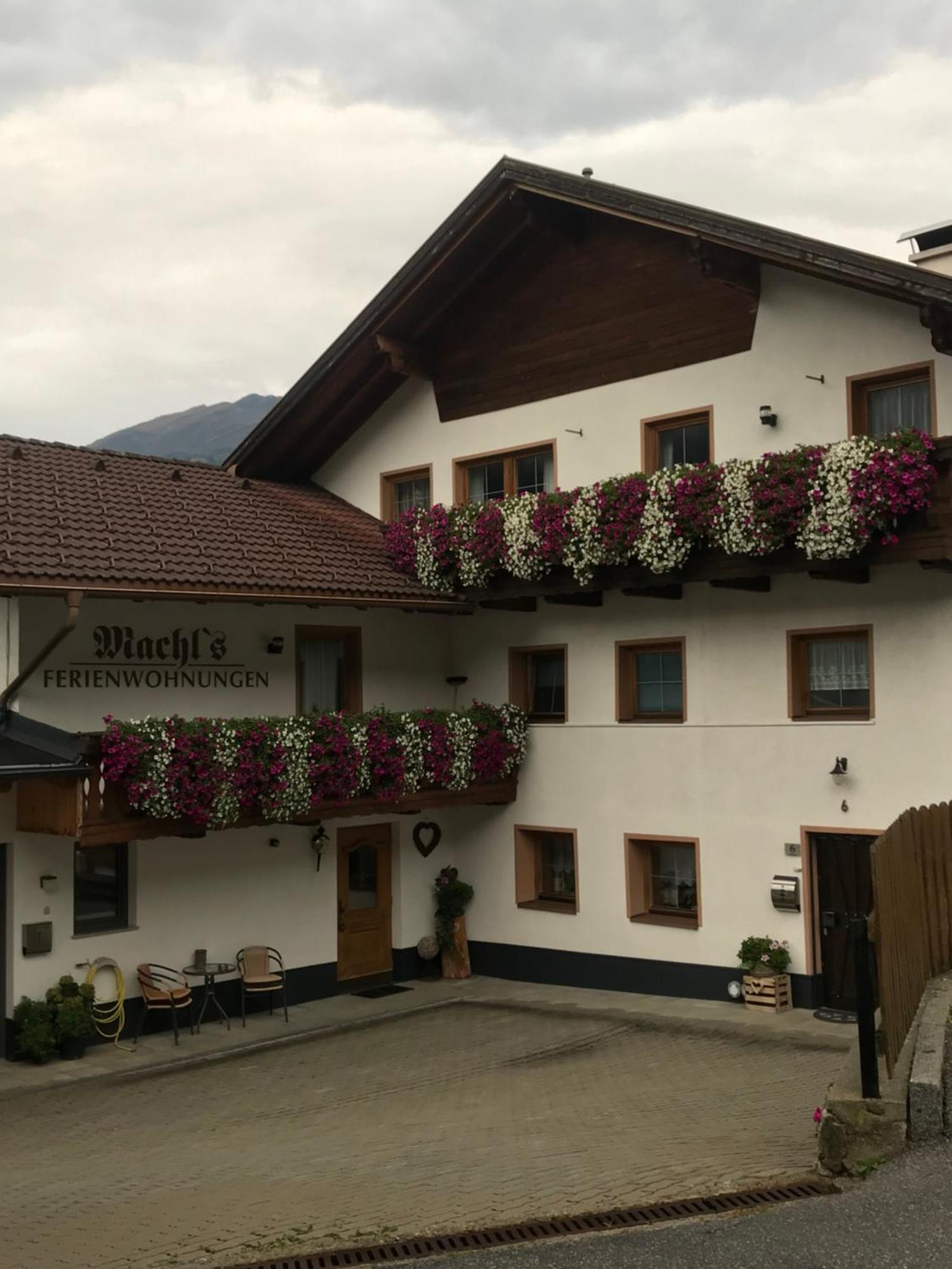 Machls Ferienwohnungen Jerzens Exterior foto